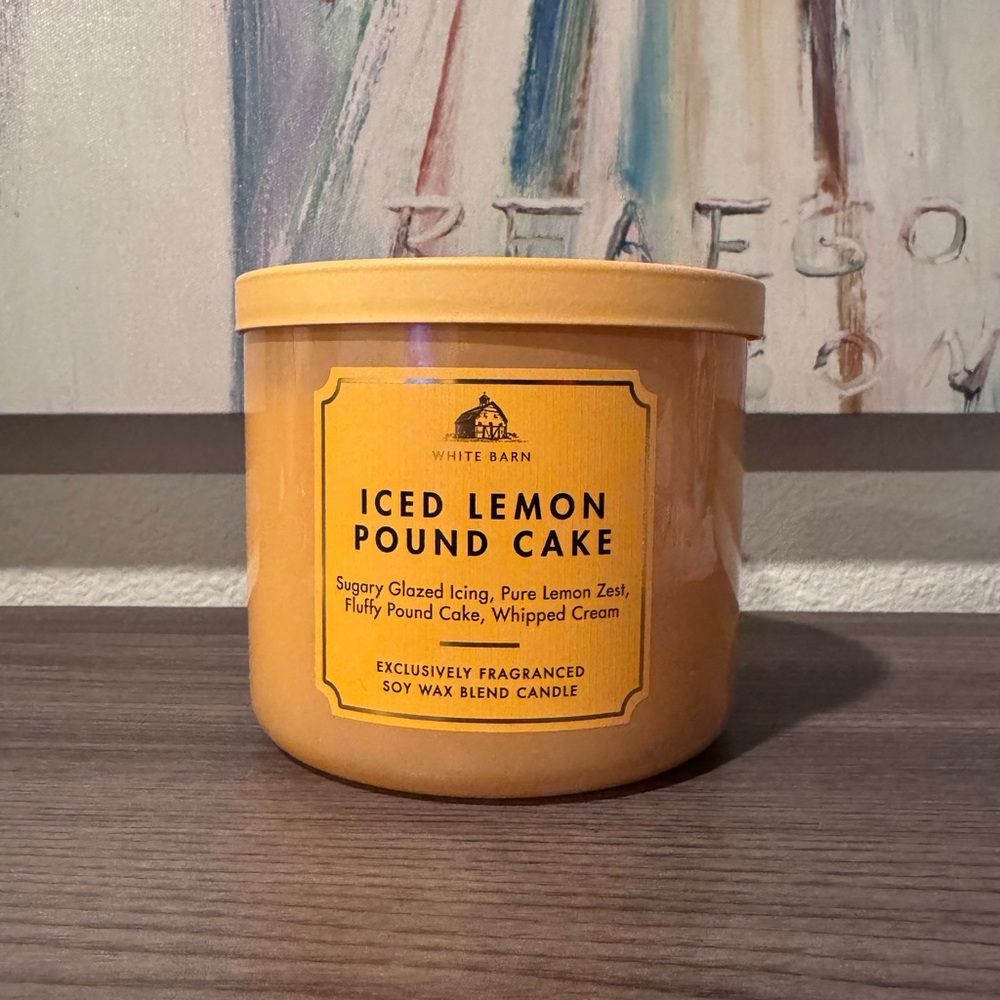 Iced Lemon Pound Cake Candle